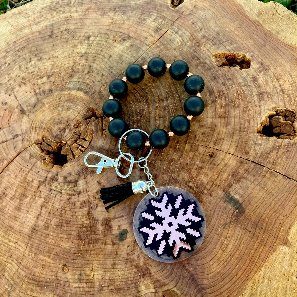Silicone beaded wristlet keychain